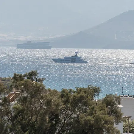 Irianna Of Naxos * Αγία Άννα